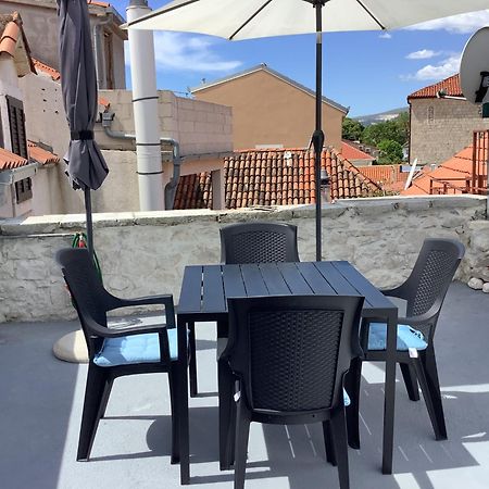 Portside Apartment Kaštela Kültér fotó