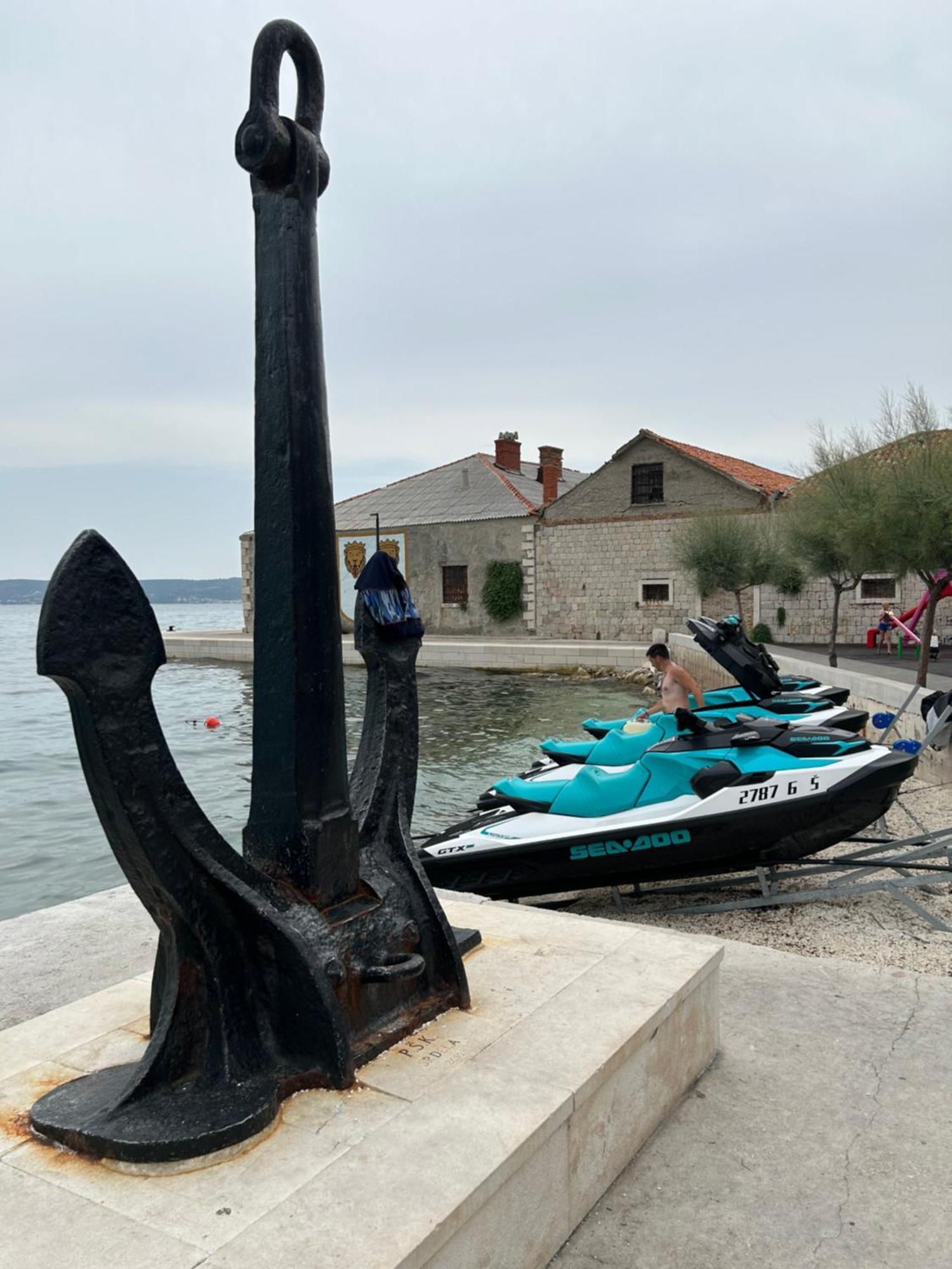 Portside Apartment Kaštela Kültér fotó