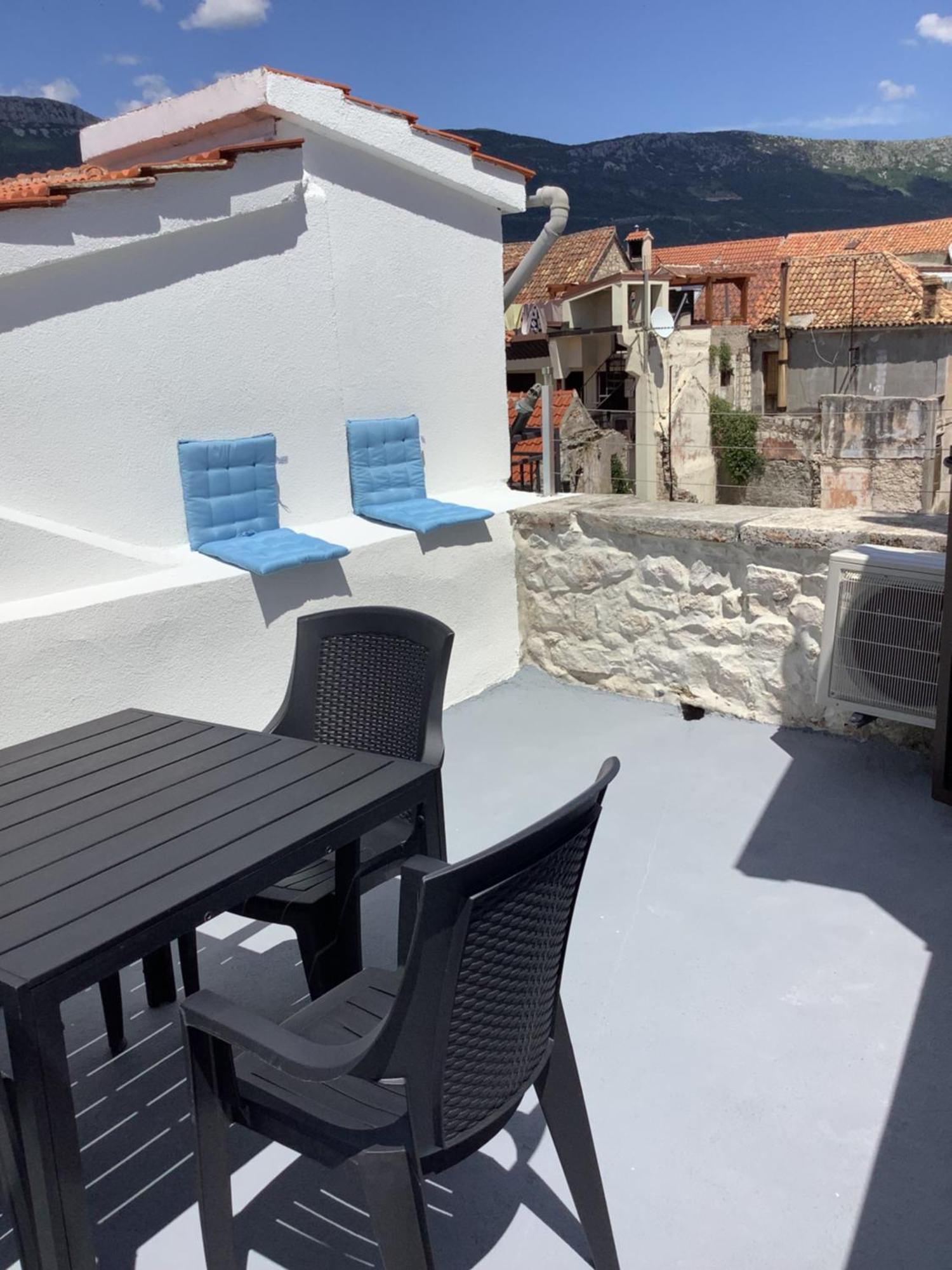 Portside Apartment Kaštela Kültér fotó